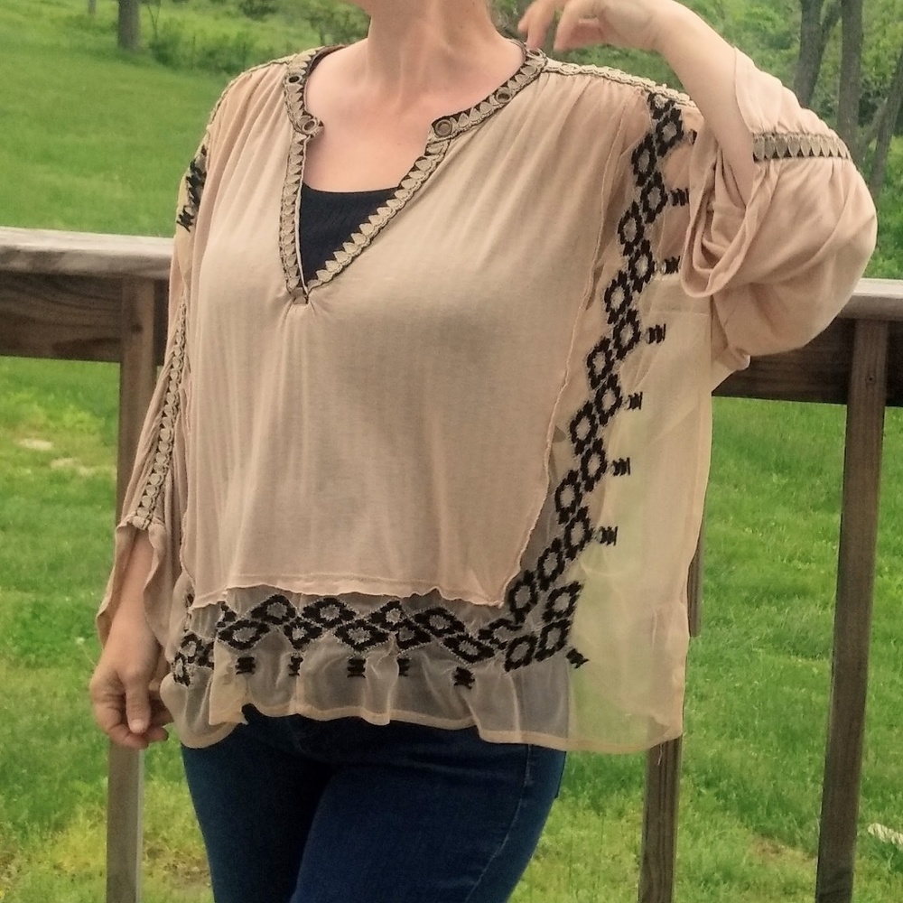 Free People Eden Embroidered Peasant Top Bohemian - Picture 1 of 8